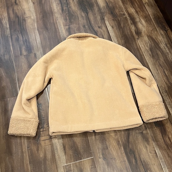 Banana Republic SHERPA BOMBER JACKET - Picture 6 of 8